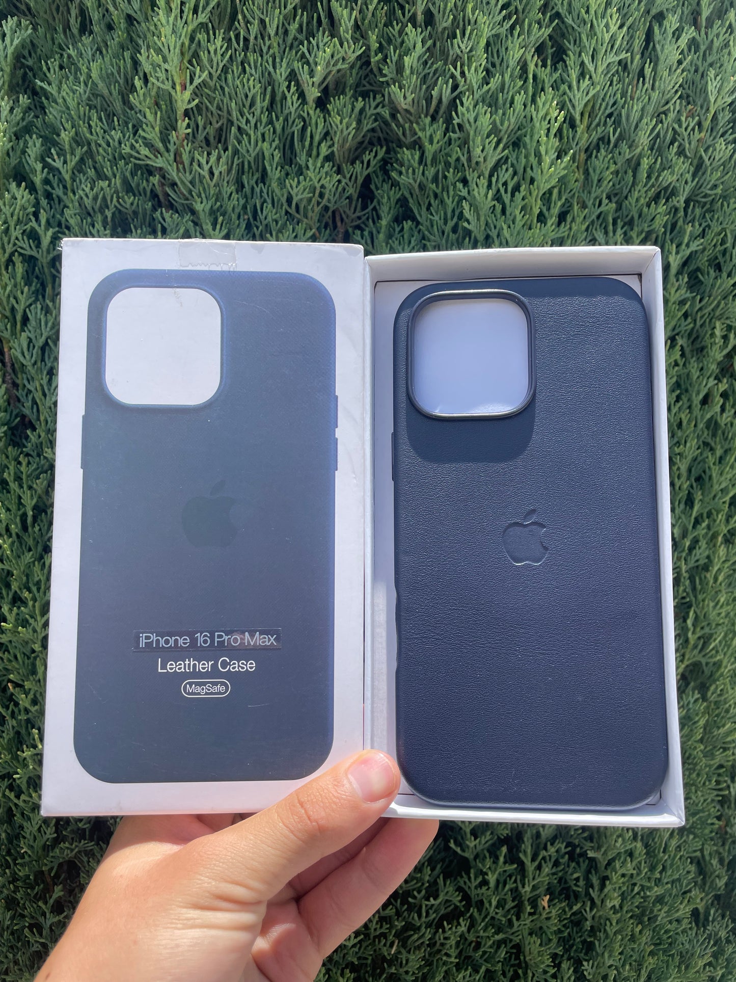 Fundas iPhone Piel MagSafe Series 16